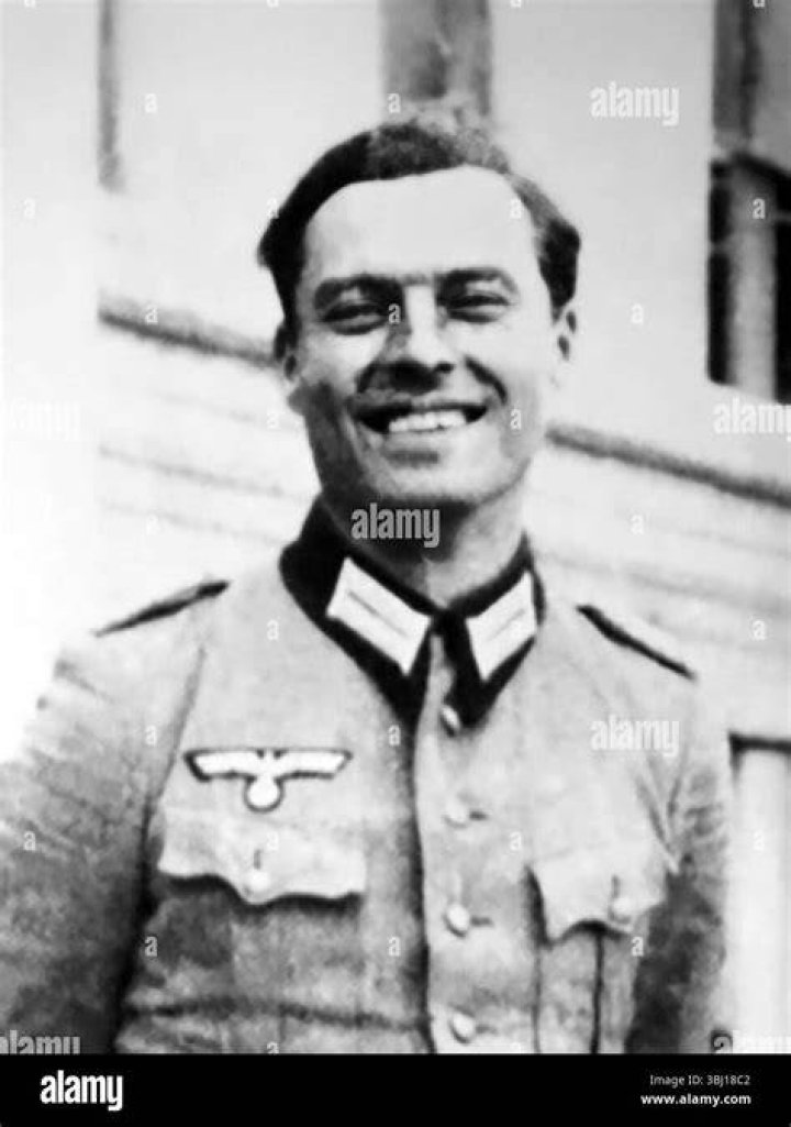 Stauffenberg Headshot