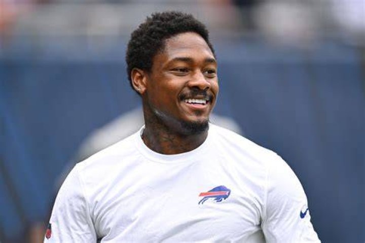 Stefon Diggs Net Worth 2023: What Is The NFL Star Worth?
