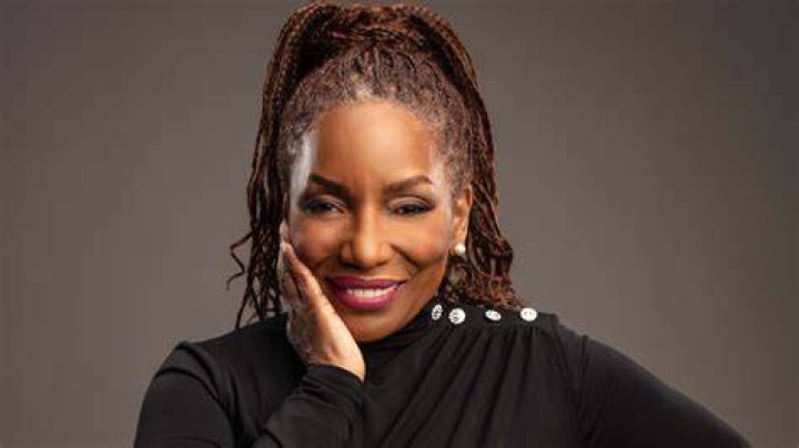 Stephanie Carter facts
