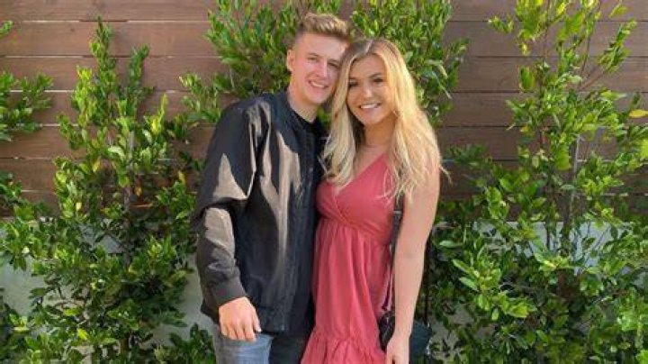 Symfuhny with his girlfriend Brooke AB