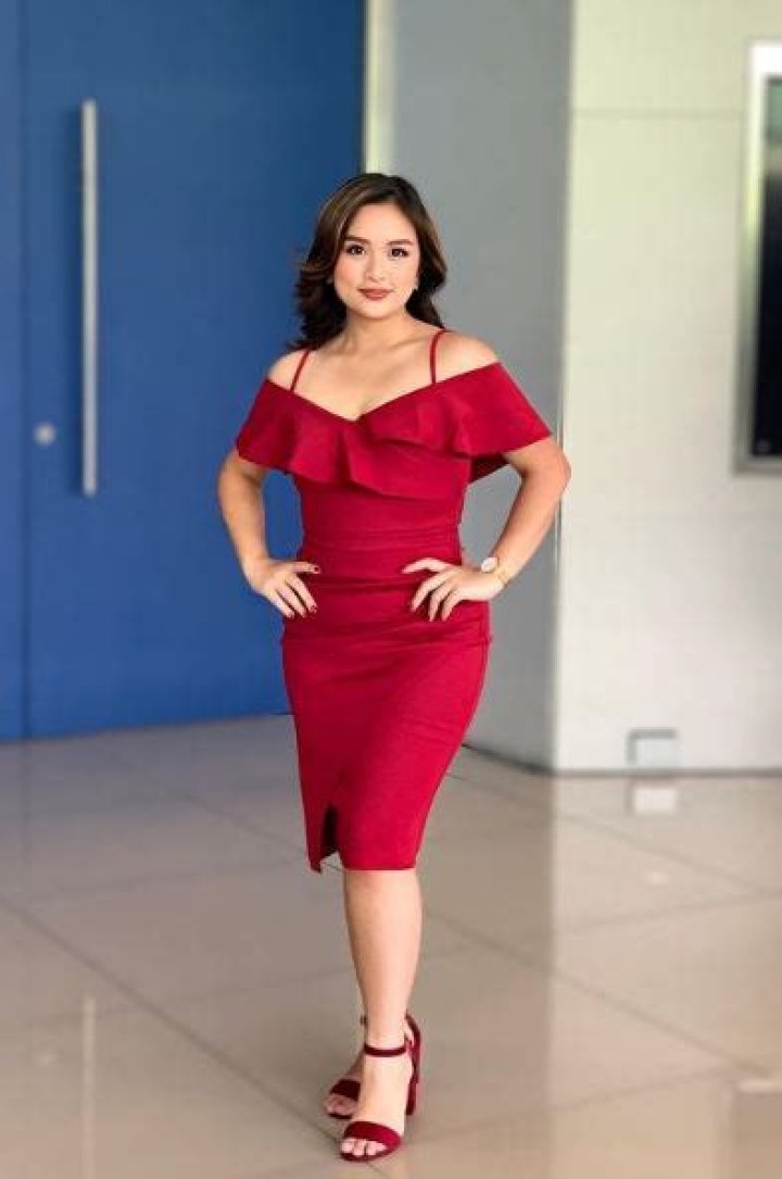 Trina Legaspi height