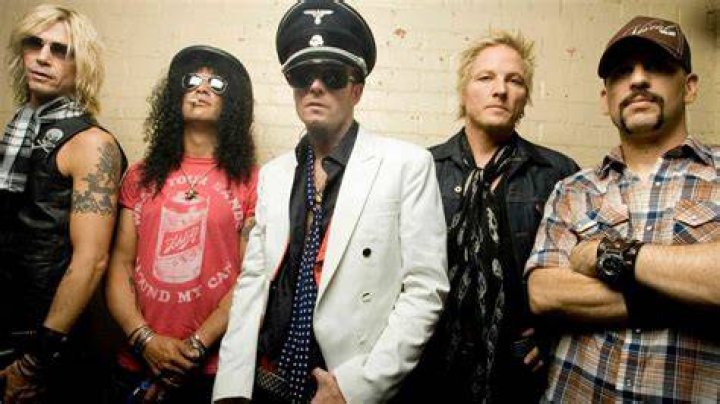 Velvet Revolver
