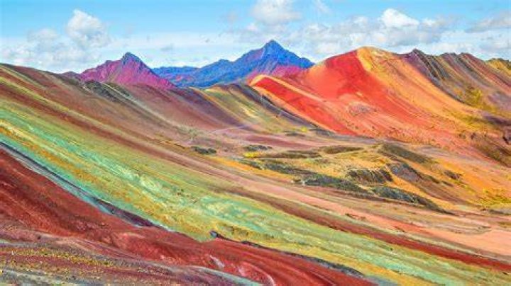Vinicunca Mountain