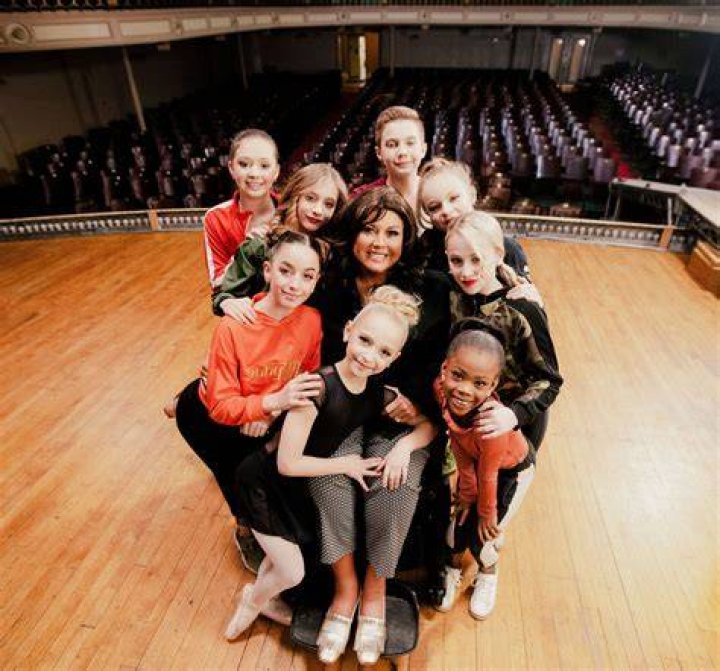 Walmsley appeared in Dance Moms