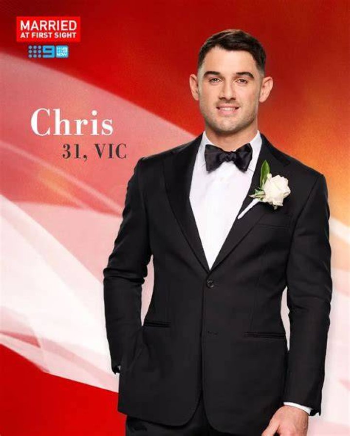What is Chris on Married at First Sight net worth?