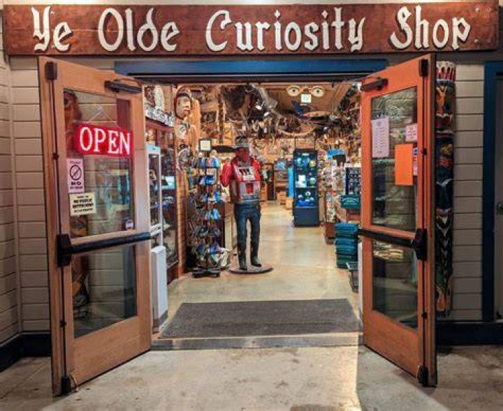 Ye Olde Curiosity Shop