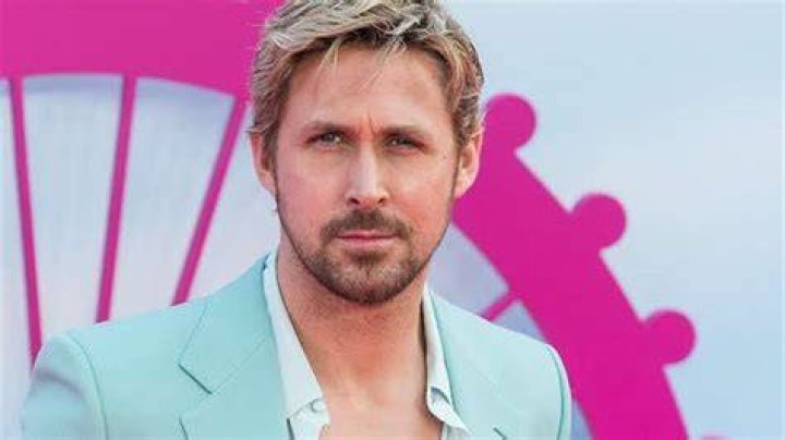 هل ريان جوسلينج وإيما ستون صديقان؟ - Celebrity.fm